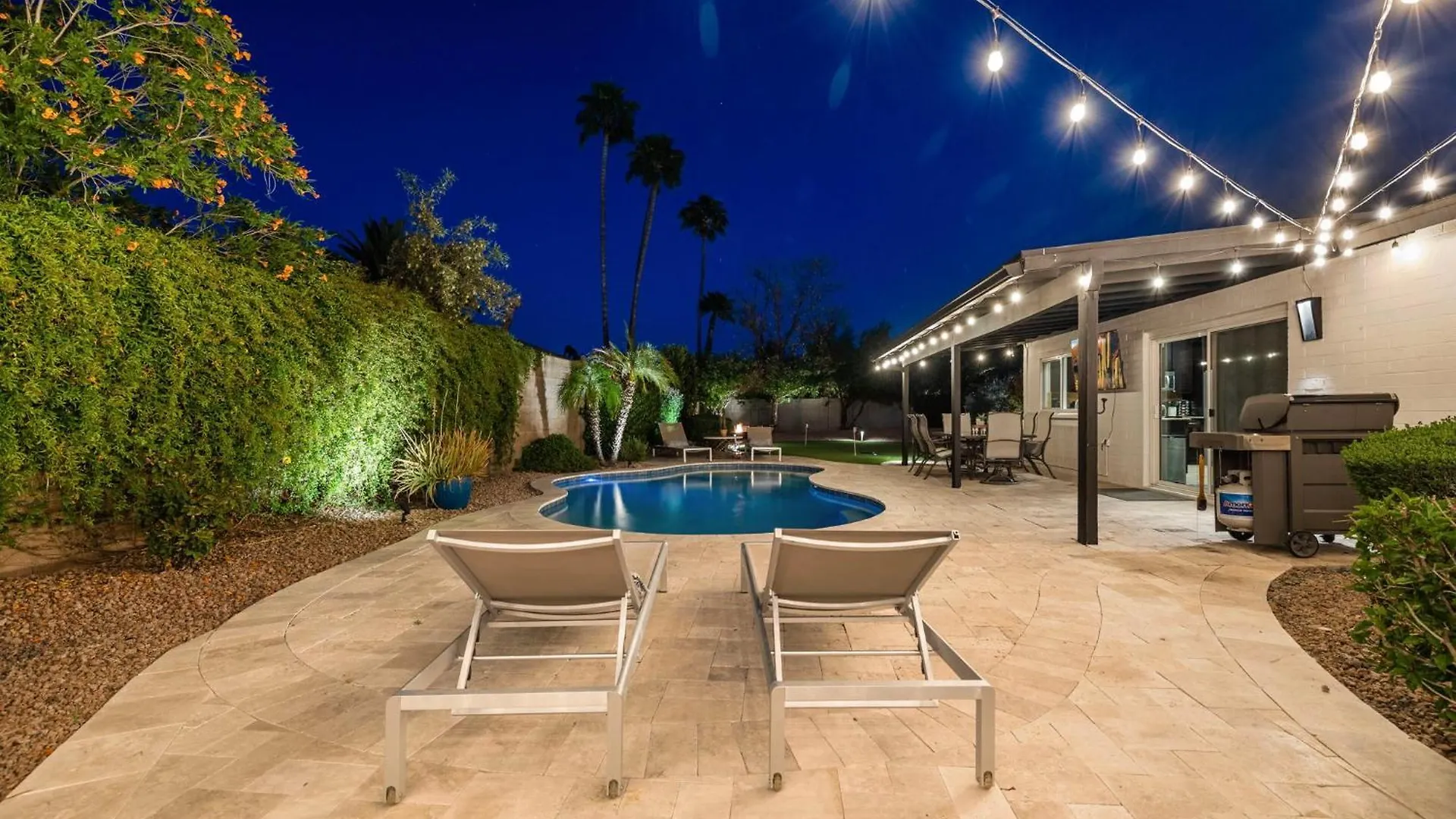 Stylish Home W Hot Tub, Heated Pool & Game Room Φοίνιξ