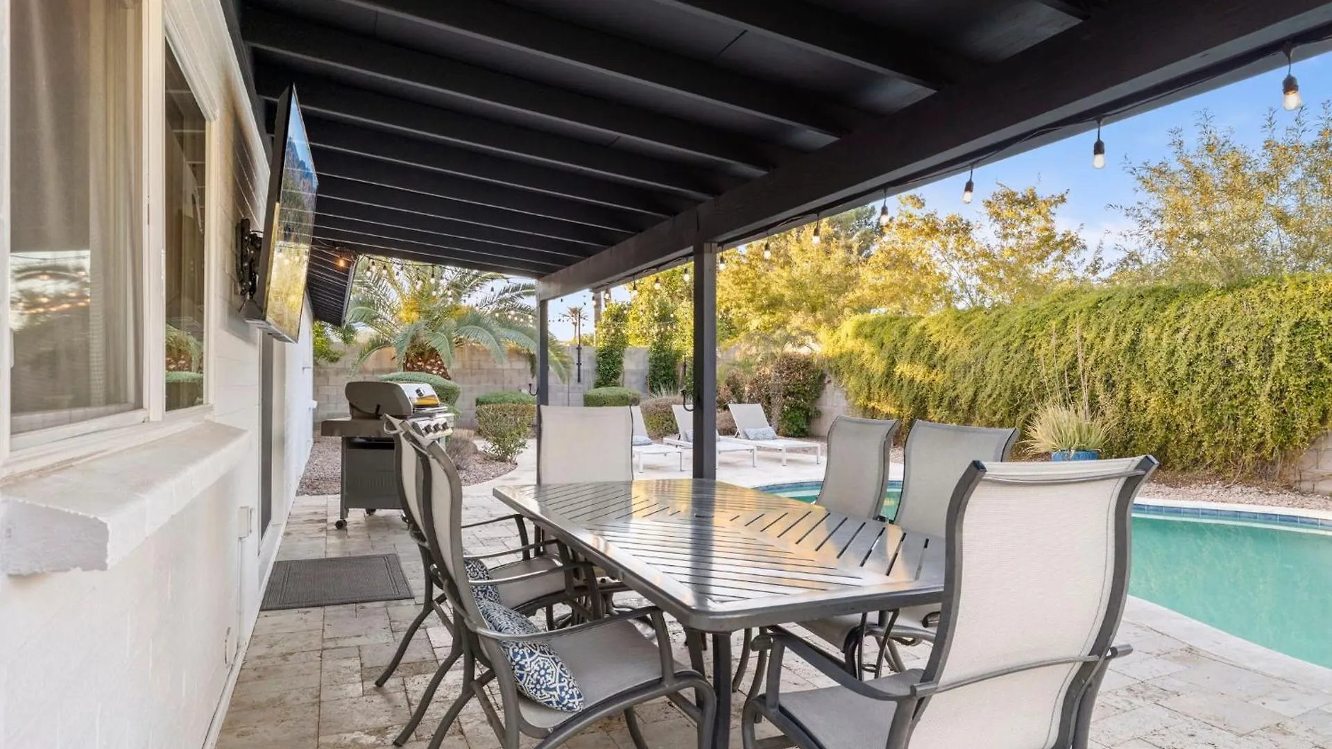 Σπίτι διακοπών Stylish Home W Hot Tub, Heated Pool & Game Room Φοίνιξ